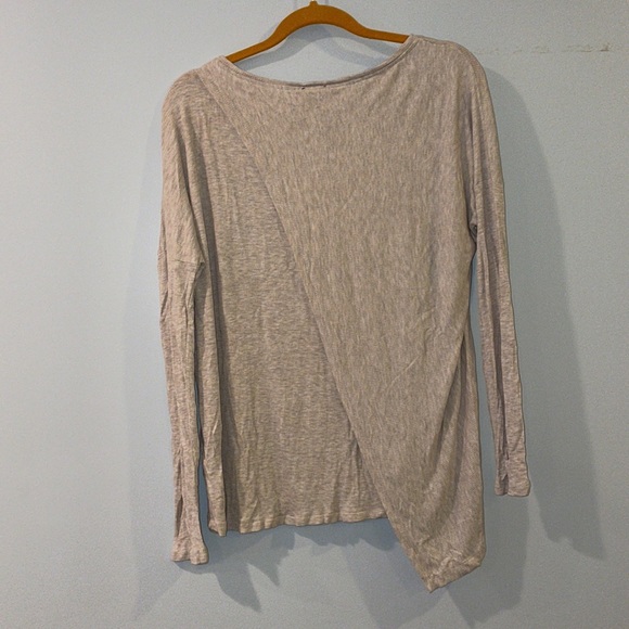 H by Bordeaux Top - Picture 2 of 3